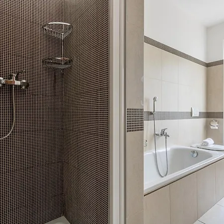 Maya - Tremezzina アパート *