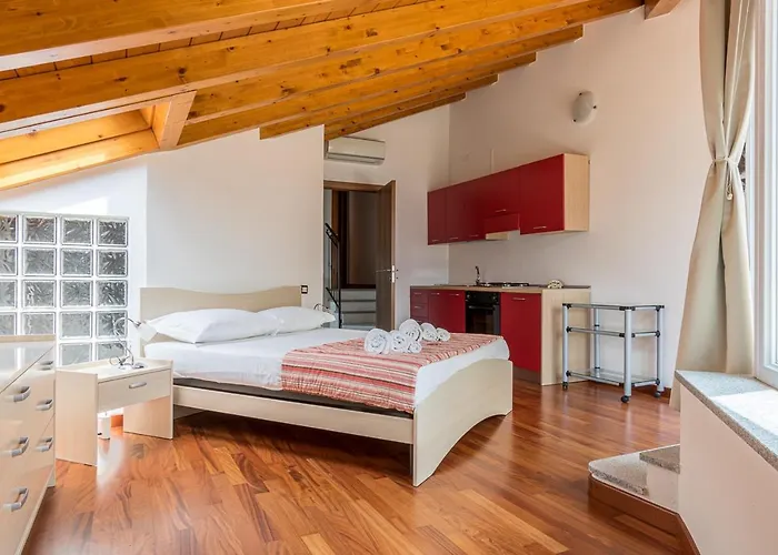 Maya - Tremezzina Lägenhet *