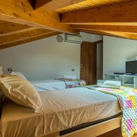 Maya - Tremezzina * Tremezzo