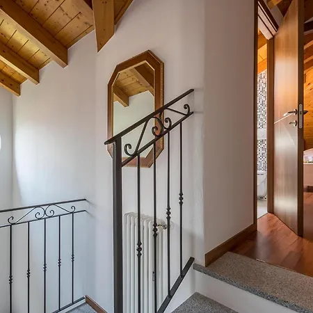 Maya - Tremezzina Apartman *