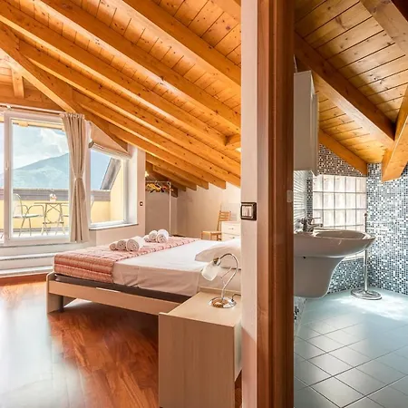 Maya - Tremezzina Apartman *